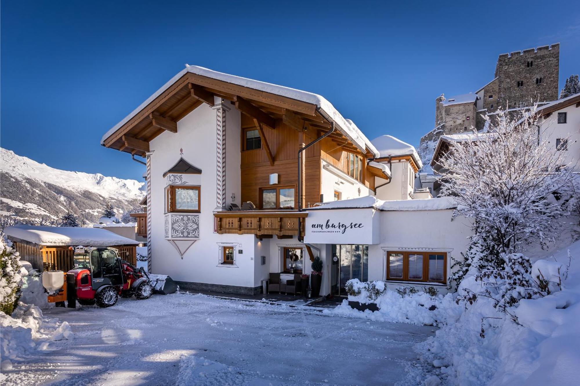 Appartements Am Burgsee Ладис Екстериор снимка